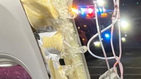 La sección del fuselaje que cedió puede ser una puerta de emergencia adicional, pero no en los aviones de Alaska Airlines.