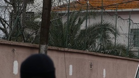 Enmascarados armados matan a una persona durante el servicio dominical en una iglesia de Estambul