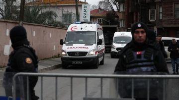 Enmascarados armados matan a una persona durante el servicio dominical en una iglesia de Estambul