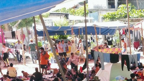 Migrantes en México buscan llegar a EE.UU.