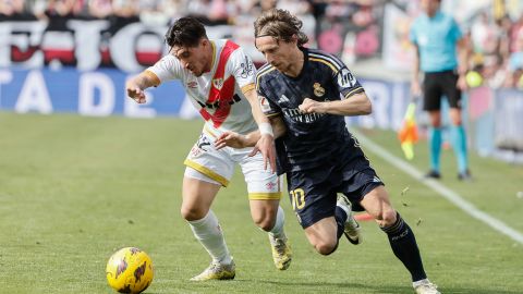 El Real madrid tuvo la ventaja, pero no la pudo conservar contra el Rayo Vallecano y dejó ir dos puntos.