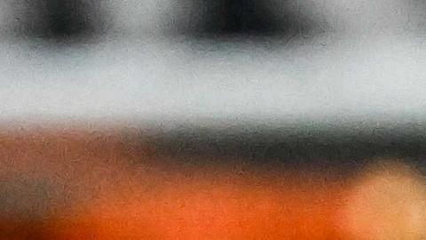 El delantero mexicano Hirving "Chucky" Lozano durante el partido que el PSV Eindhoven disputó el domingo ante el FC Volendam por la jornada 21 de la Eredivisie.