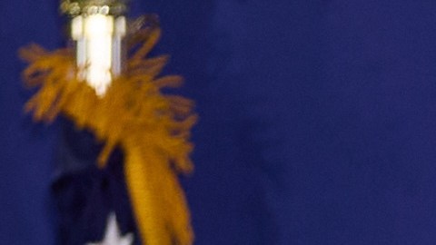 Trump continúa su campaña electoral y sus pleitos legales se complican.