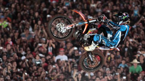 Imagen referencial de un truco de Motocross.