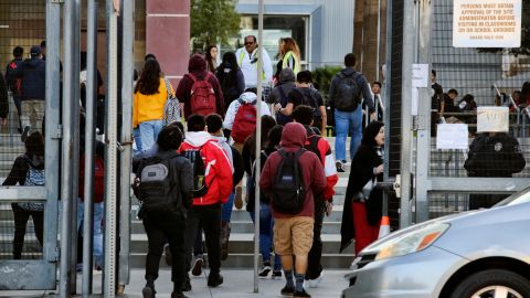 Students arrive at the Miguel Contreras Learning Complex high school returning on the first day back after a city wide teacher strike in downtown Los Angeles on Wed. Jan. 23, 2019,Thousands of Los Angeles teachers returned to work Wednesday after voting to ratify a deal between their union and school officials, ending a six-day strike in the nation's second-largest district.(AP Photo/Richard Vogel)