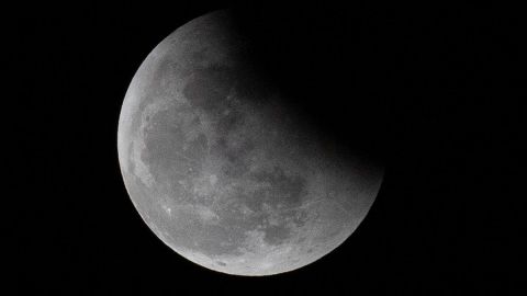 El eclipse lunar será este martes 17 de septiembre. Horario y dónde ver en vivo.