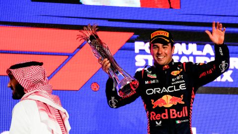 El piloto mexicano de Red Bull, Sergio "Checo" Pérez ganó dos carreras en el comienzo de la pasada temporada.