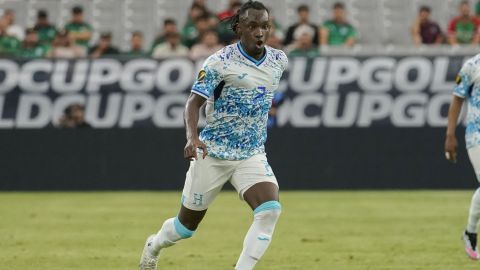 Honduras' Alberth Elis (7) during the first half of a CONCACAF Gold Cup soccer match against Qatar Thursday, June 29, 2023, in Glendale, Ariz. (AP Photo/Darryl Webb)