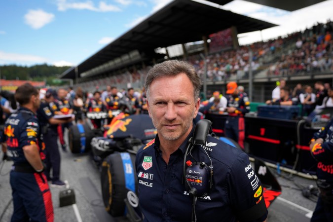 Christian Horner, director de la escudería Red Bull, desmintió las acusaciones en su contra.