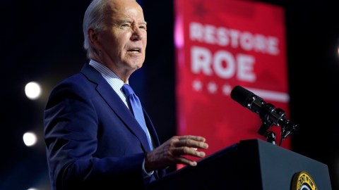 El presidente Joe Biden tiene entre los objetivos de su campaña restaurar el derecho al aborto en Estados Unidos.
