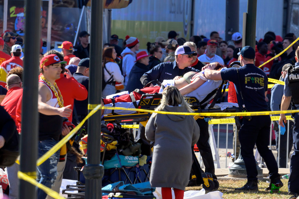 Tiroteo con heridos genera caos en la celebración del Super Bowl en Kansas City