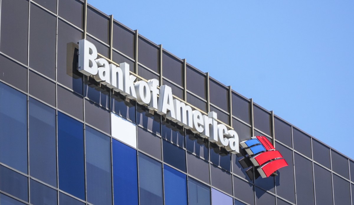 Bank of America enfrenta una multa de 1,200 millones de dólares por fallas contra el lavado de dinero
