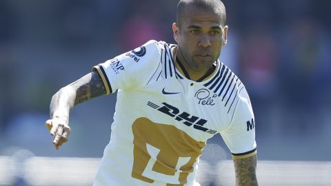 El último equipo en el que jugó Dani Alves antes de ser detenido fue en los Pumas de la UNAM en la Liga MX.