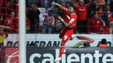 Alexis Vega tuvo un regreso ni mandado a hacer con el Toluca al anotar el cuarto gol en la goleada 4-1 al León.