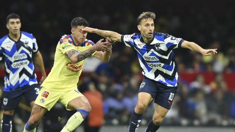 Ciudad de México a 3 de febrero de 2024. Illian Hernández y Sergio Canales durante el partido correspondiente a la jornada 5 del torneo Clausura 2024 de la Liga BBVA MX, entre las Águilas del América y los Rayados del Monterrey, realizado en el Estadio Azteca. Foto: Imago7/ Etzel Espinosa