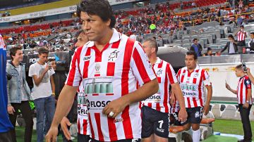 El ex defensa de 'Pumas' y 'Chivas', Claudio Suárez mandó mensaje al 'Chicharito'.Foto: Jorge Barajas