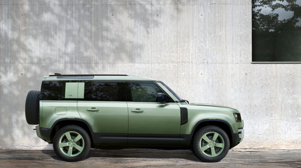 Land Rover Defender edición especial 75 aniversario: exclusividad y lujo  por doquier - La Opinión