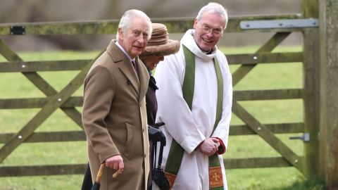 Rey Carlos III y Camilla Parker en Inglaterra.