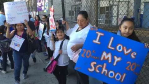 Las escuelas autónomas de Los Ángeles tienen una matrícula de miles de estudiantes cada año.
