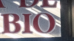 En el centro de Santa Ana los residentes no dejaron de salir a realizar sus compras.