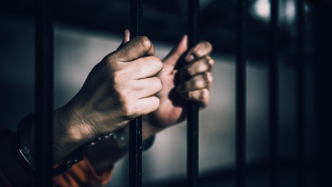 Maestra de Virginia visitaba a un estudiante de 14 años en su casa para tener relaciones sexuales