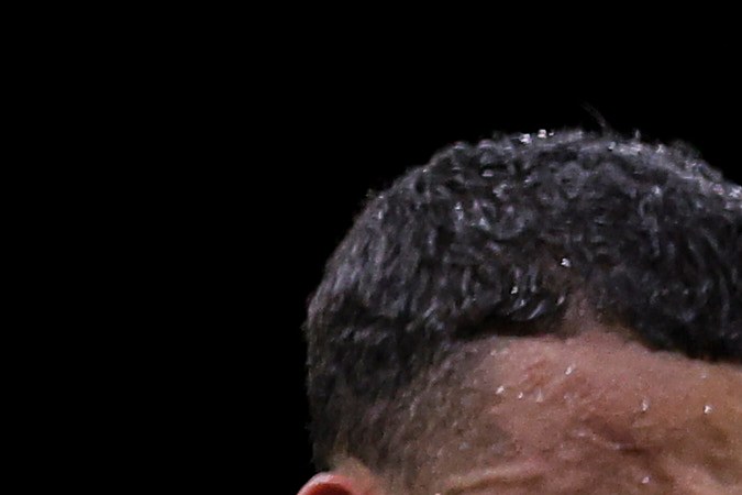 El impresionante poder de Isaac Cruz puso mal a "Rolly" Romero varias veces hasta que lo terminó en el octavo round.