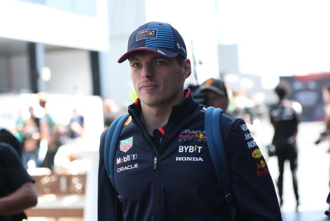 El tricampeón mundial de la F1, Max Verstappen, pidió calma en medio de las constantes polémicas que se viven en la escudería Red Bull en las últimas semanas.