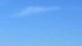 El agricultor palestino Fares Samamreh dice que él y su familia abandonaron su granja después de ser atacados por colonos israelíes.