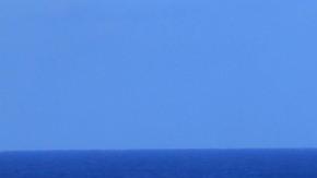 El portaaviones chino "Liaoning" opera como base de bombarderos J-15.