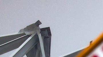 El buque Dali, con bandera de Singapur y cargado con 5,000 contenedores, chocó contra el puente Francis Scott Key.