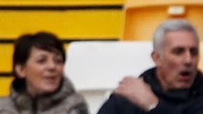 El guardameta mexicano Guillermo "Memo" Ochoa no pudo evitar el golazo de chilena de Hassane Kamara para el Udinese.