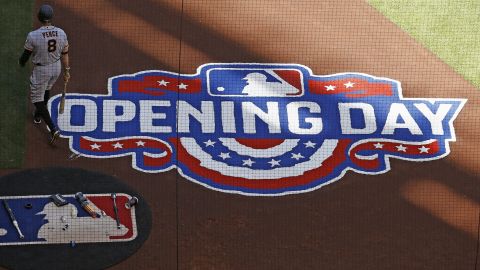 San Francisco Giants' Hunter Pence (8) walks up to bat against the Arizona Diamondbacks during the first inning of an Opening Day baseball game Sunday, April 2, 2017, in Phoenix. (AP Photo/Ross D. Franklin)