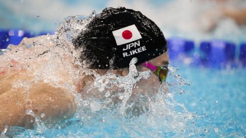 Rikako Ikee durante una competencia.