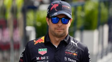 El piloto mexicano de Red Bull, Sergio "Checo" Pérez sigue demostrando que cuenta con el cariño de parte de la afición del equipo de la bebida energética.