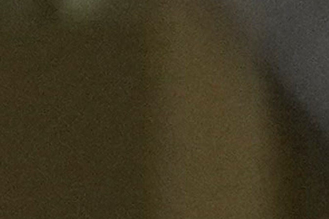 Jos Verstappen acompañando a su hijo quien fue blanco de rumores sobre una posible salida anticipada de la escudería Red Bull.