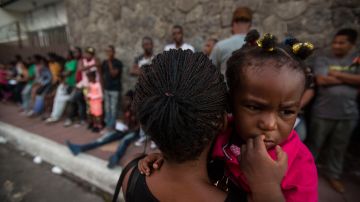 Miles de haitianos han huido de su país debido a la violencia.