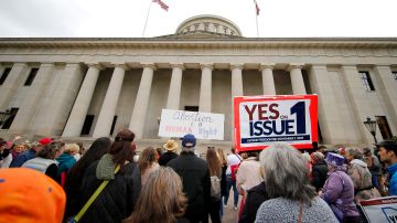 Los votantes de Ohio aprobaron la enmienda del derecho a la libertad reproductiva en las elecciones de 2023.