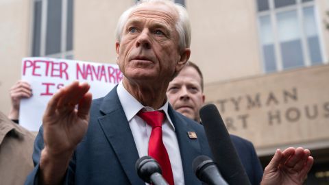 Exasesor de Donald Trump, Peter Navarro, recibe orden para ingresar en prisión la semana próxima