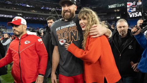 Travis Kelce habló sobre su viaje a Singapur para ver a Taylor Swift