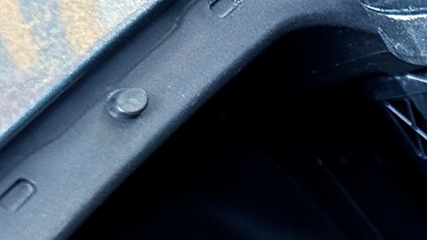 Los estadounidenses lidian con alzas en el costo de la gasolina.