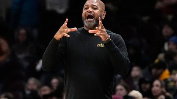Cleveland Cavaliers head coach J.B. Bickerstaff gestures in the second half of an NBA basketball game against the Brooklyn Nets, Sunday, March 10, 2024, in Cleveland. (AP Photo/Sue Ogrocki)