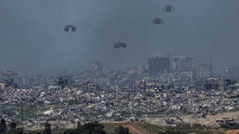 EE.UU., la UE y otros 4 países urgen a Israel a abrir vías para que entre ayuda en Gaza