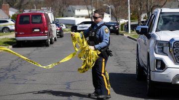 Niño de 3 años estaba al volante de camioneta que mató a nena latina de 2 años en una gasolinera de California