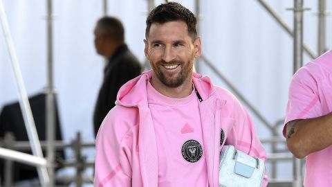 El astro argentino Lionel Messi del Inter Miami previo al partido contra Nashville SC en los octavos de final de la Copa de Campeones de la CONCACAF, el miércoles 13 de marzo de 2024, en Fort Lauderdale, Florida. (AP Foto/Michael Laughlin)