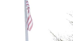 Grupos a favor y en contra del aborto se manifiestan frente a la Corte Suprema.