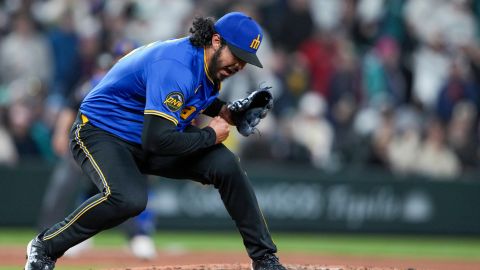 Seattle Mariners relief pitcher Andrés Muñoz celebrates the team's 1-0 win against the Boston Red Sox in a baseball game Friday, March 29, 2024, in Seattle. (AP Photo/Lindsey Wasson)