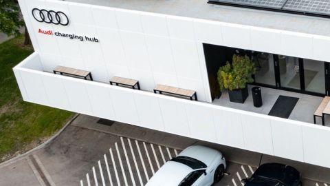 Audi charging hub