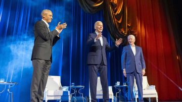 Joe Biden se reencontró con los expresidentes Barack Obama y Bill Clinton
