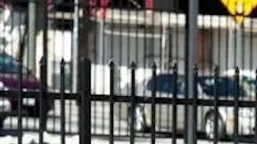 El desamparo sigue siendo un problema que genera disputas y demandas. (Archivo La Opinión)