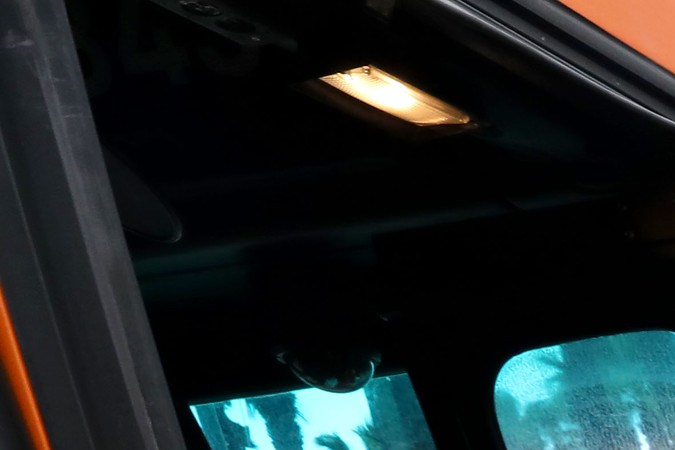 El Dodger Stadium Express es una alternativa para viajar al parque de béisbol.